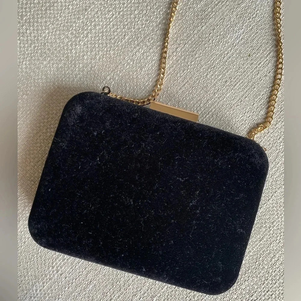 Danielle Nicole Disney Bag Sleeping Beauty Clutch… - image 3